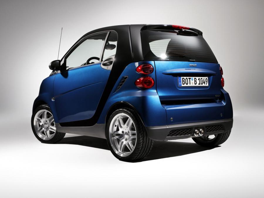  Smart ForTwo by Brabus 2007 года  (фото 2 из 10)